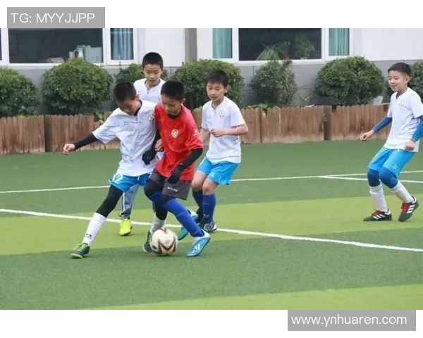 掌握足球飞旋腿技巧提升你的球场表现与竞技水平